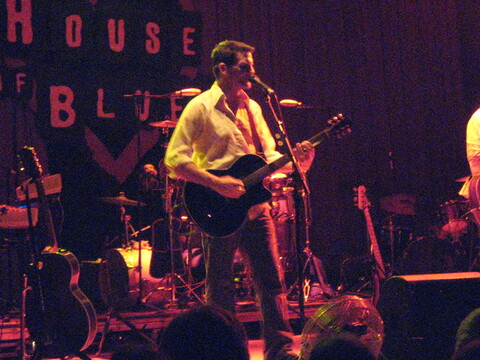 house of blues - guster 020.JPG