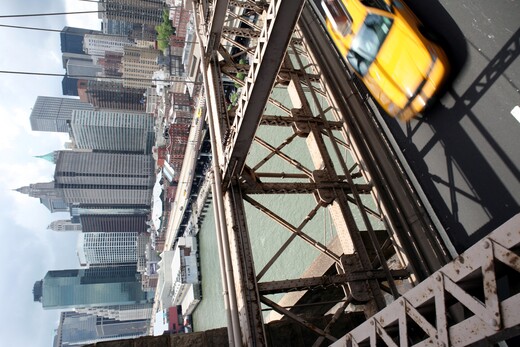 Fast Taxi on Brooklyn Bridge