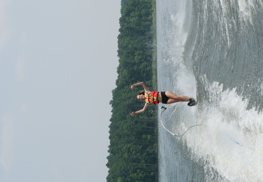 Brook water skiing - let go